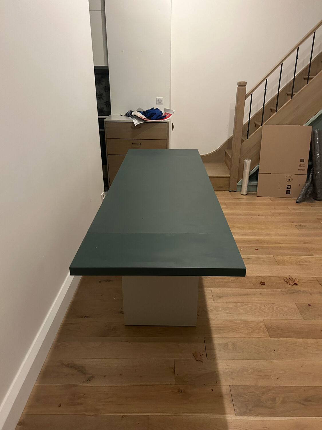 MYCS extendable dining table