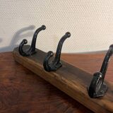 Wooden wall coat rack with 5 hooks