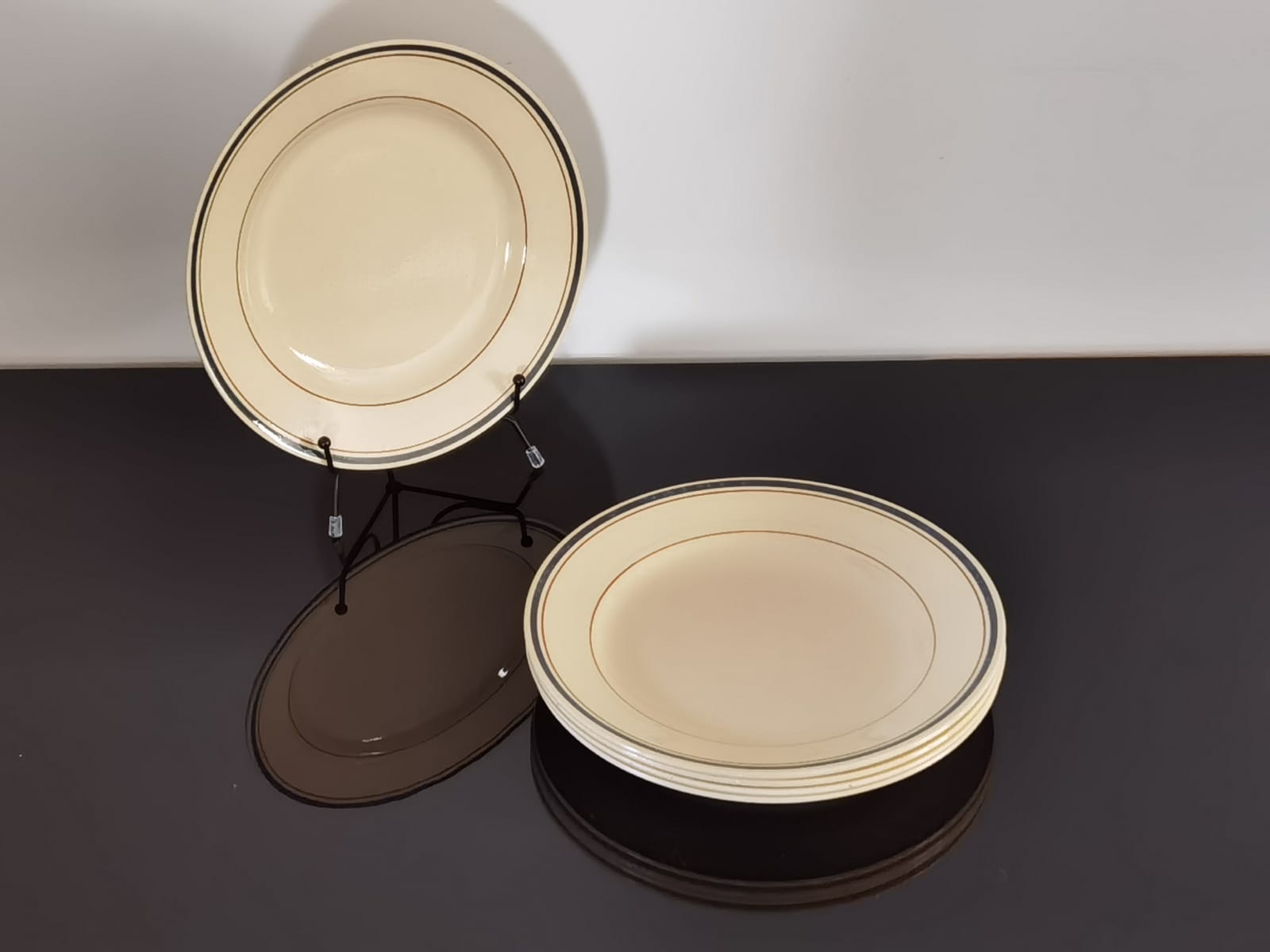 Set of semi-hollow ceramic plates from St Amand