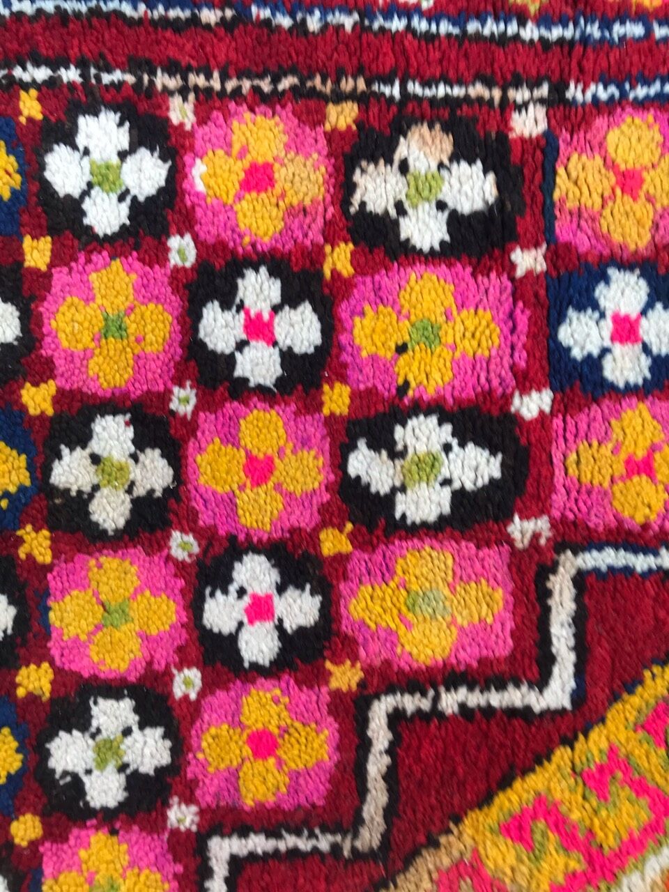 Moroccan Berber rug handmade 193x305cm