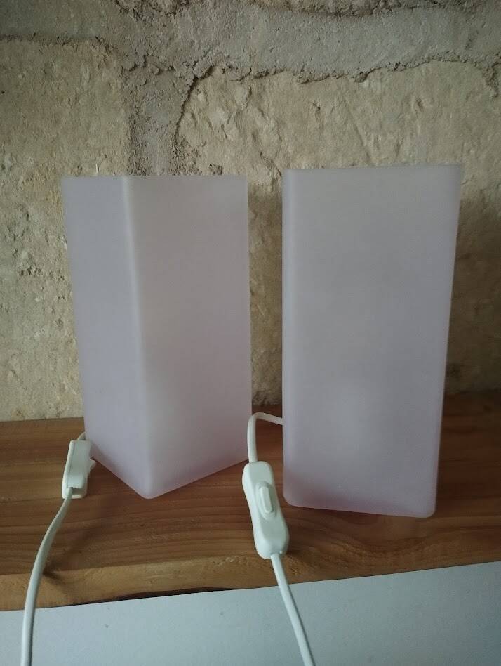 Duo de lampes IKEA GRONO – Rose clair – Design scandinave