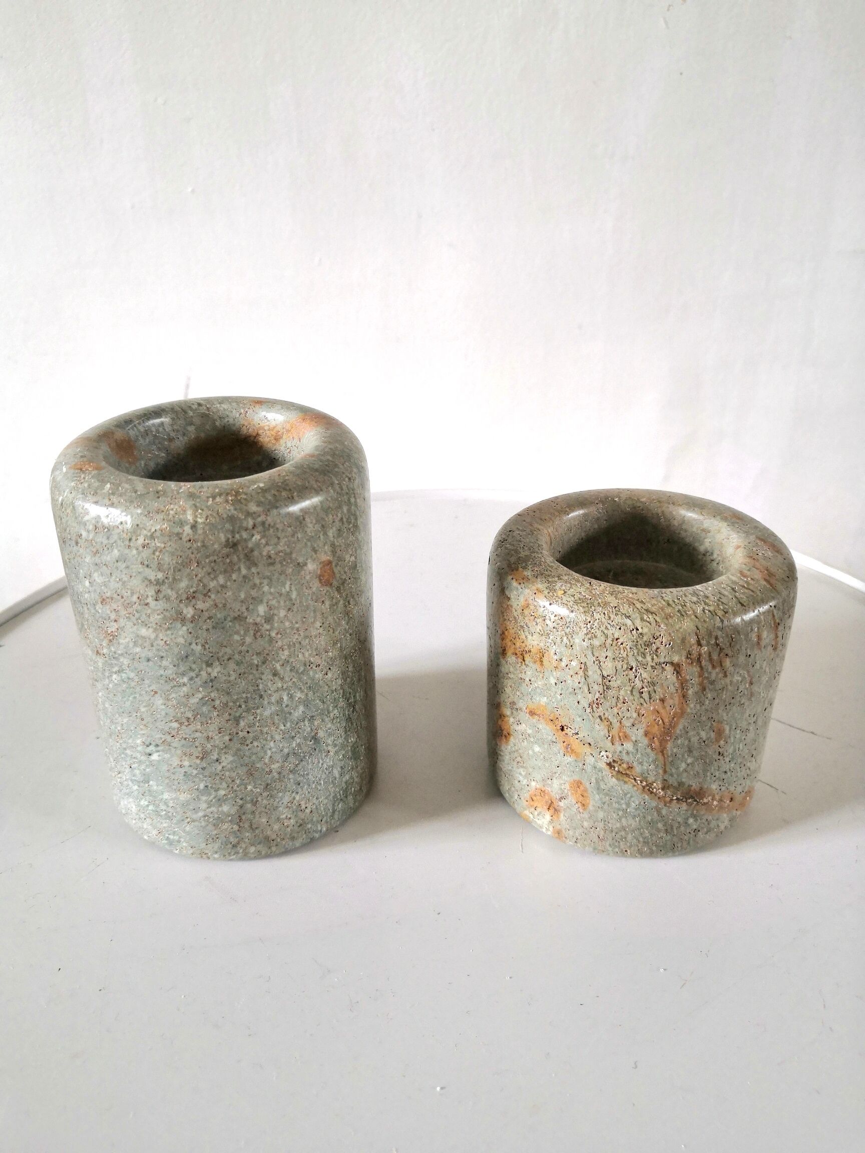 Atelier Olima, 2 stone candle holders from Gabon design 60s - 70s