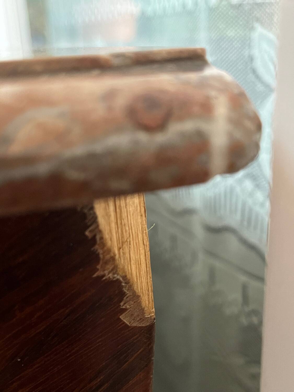 Louis XV chest of drawers