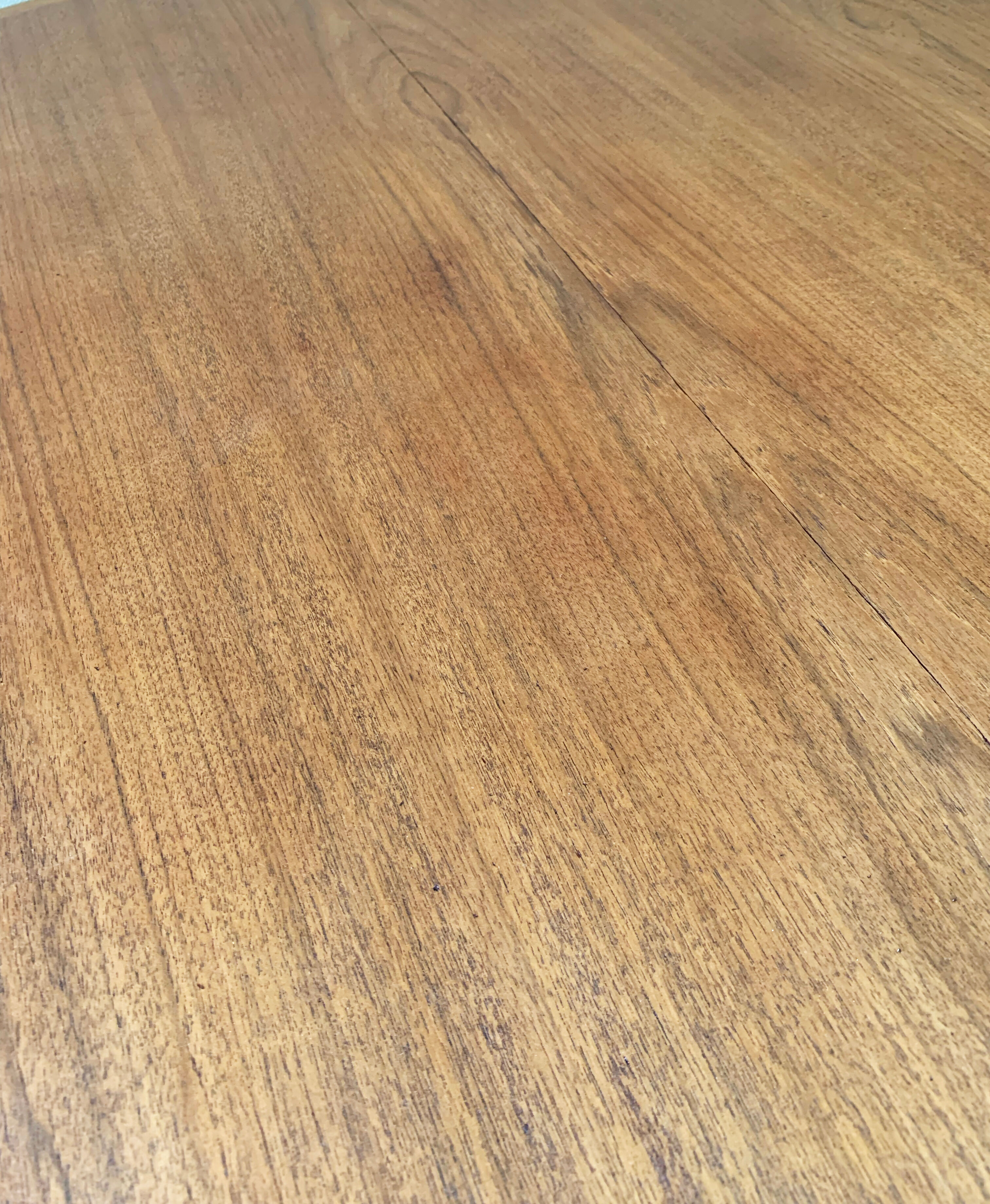 Danish teak dining table mSe Mobler, distributed by Samcom