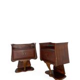 Tables de chevet italiennes Art déco en ronce de noyer, années 1950. Il ya une tablette supérieure en verre