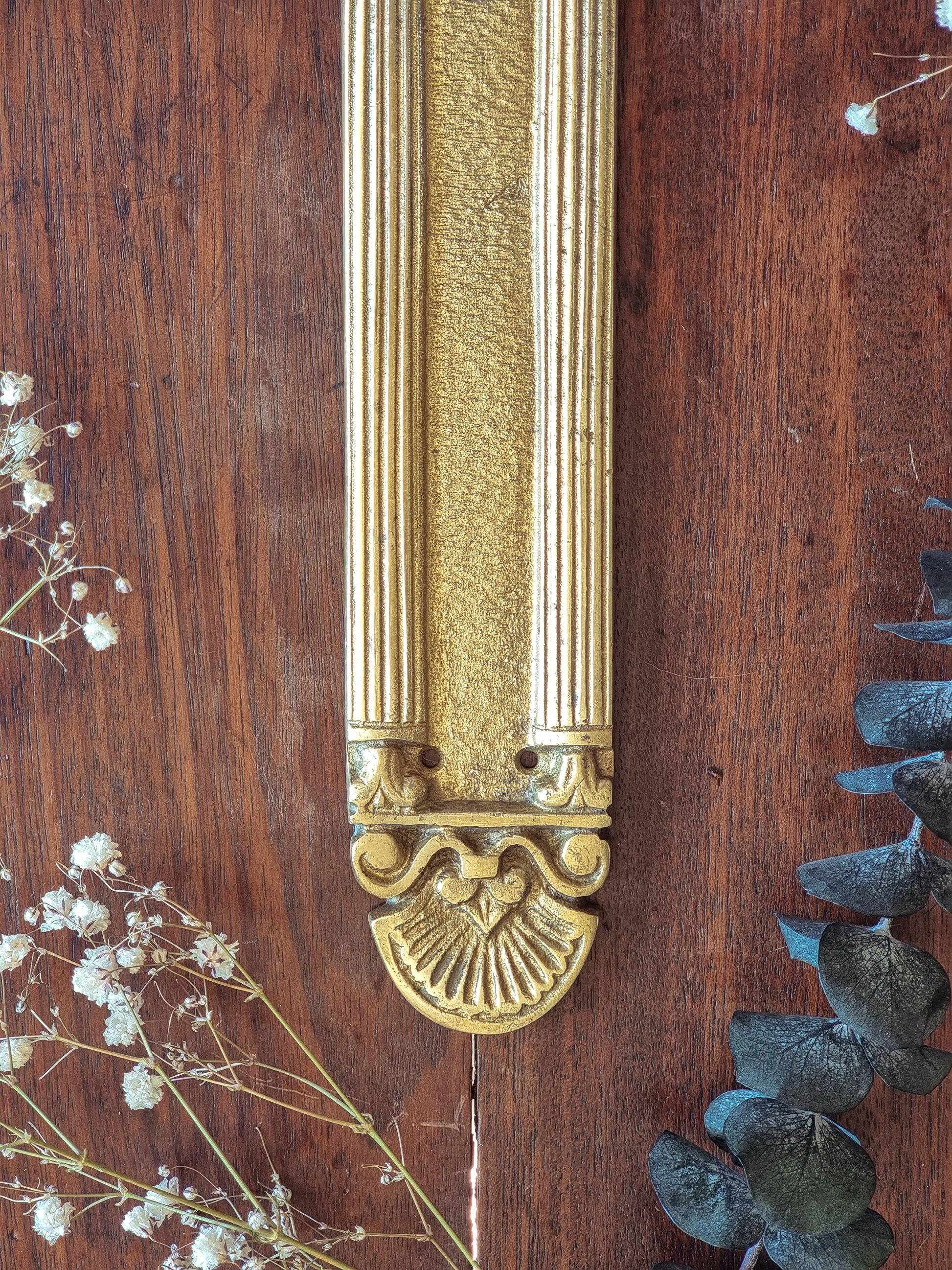 Bronze escutcheon plate