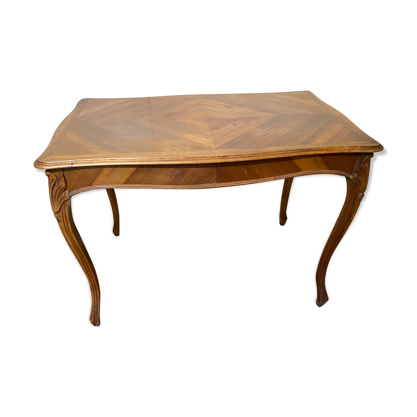 Dining table curved feet Louis XV style