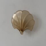 Applique vintage coquillage, verre ambré, France, 1970