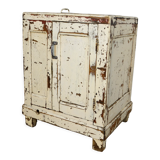 Cooler, patinated vintage Parisian sideboard