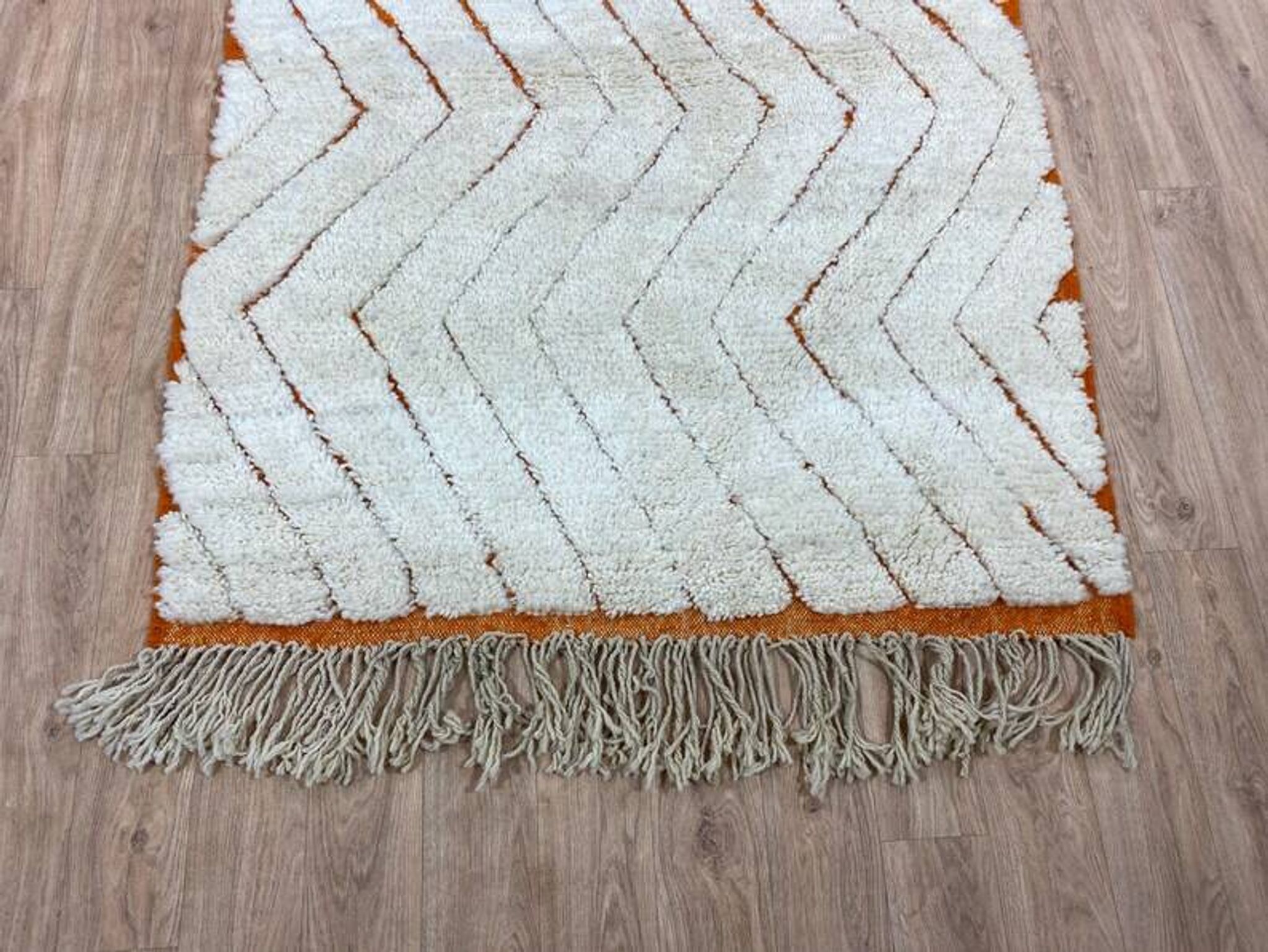 Handmade Moroccan rug 250cm x 150cm
