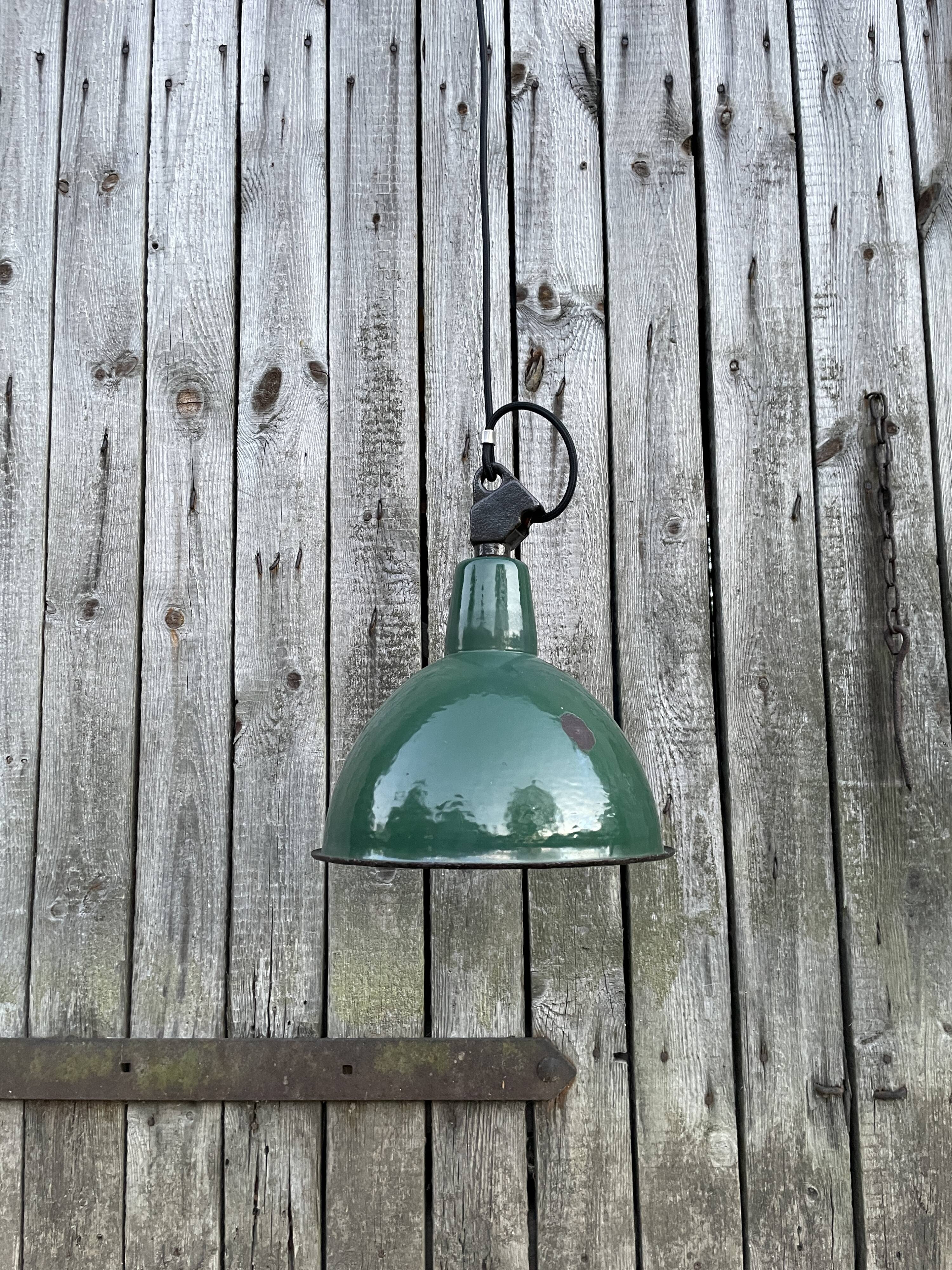Industrial, Loft Green Enamel Pendant Lamp OBg-1, 1960s