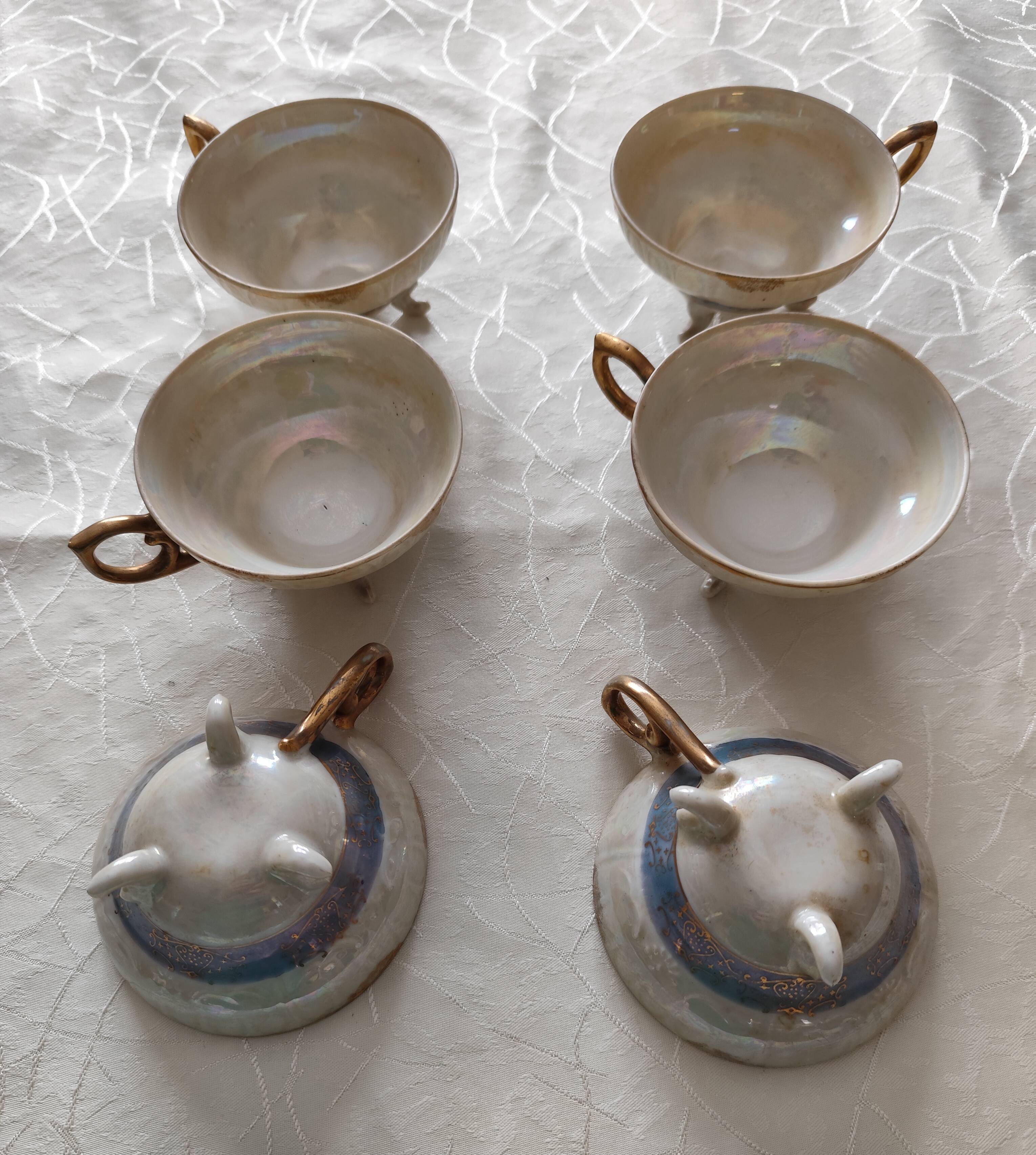 Tasses et sous-tasses Japon