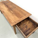Solid walnut table - Tapered legs