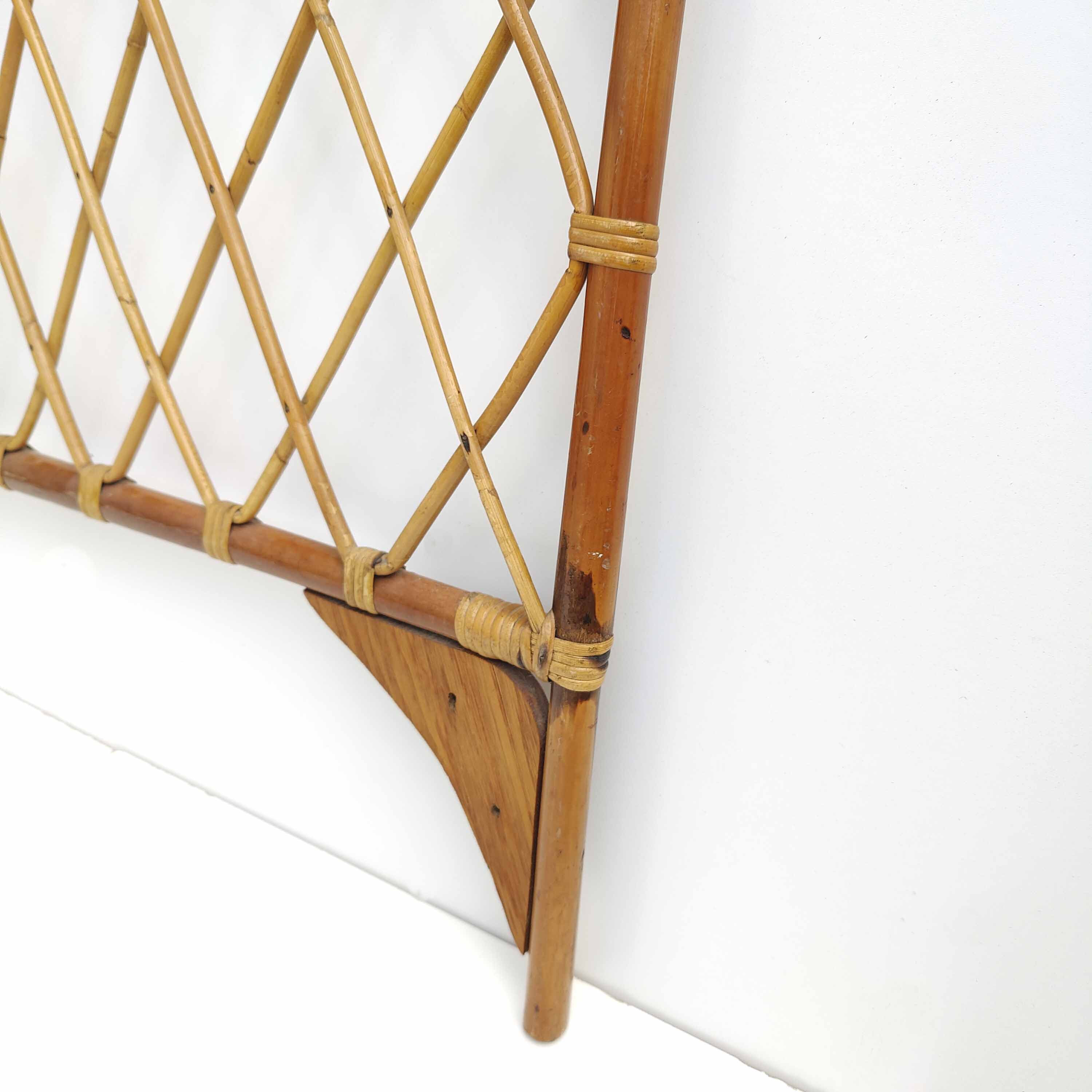 Headboard one place in vintage rattan