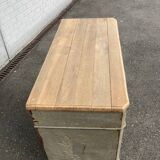 Old chest of drawers