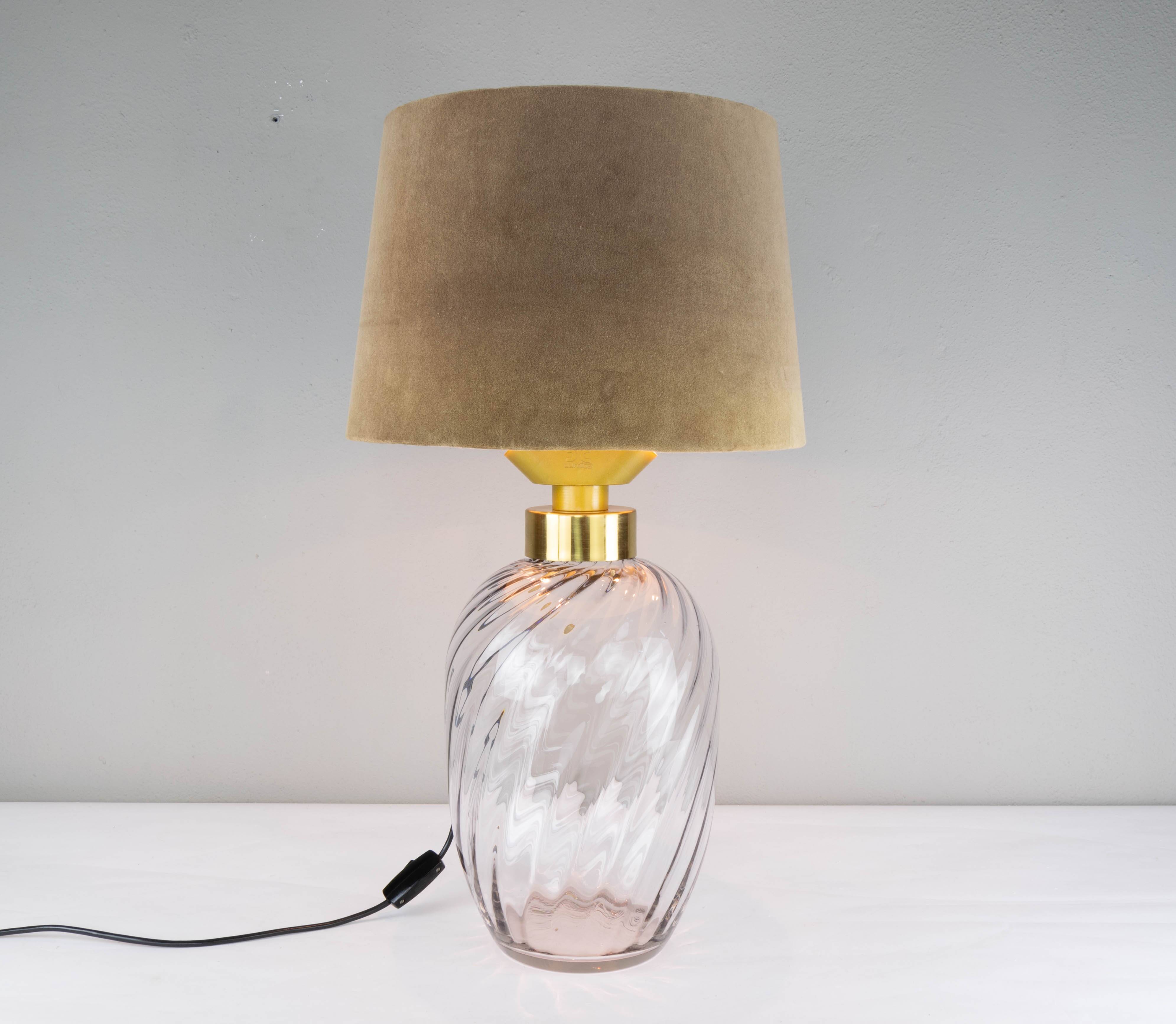 Mid-Century Modern Blown Glass and Brass Table Lamp Lumica Spain, 1970