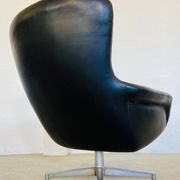Vintage Danish swivel chair in black leather by Bramin