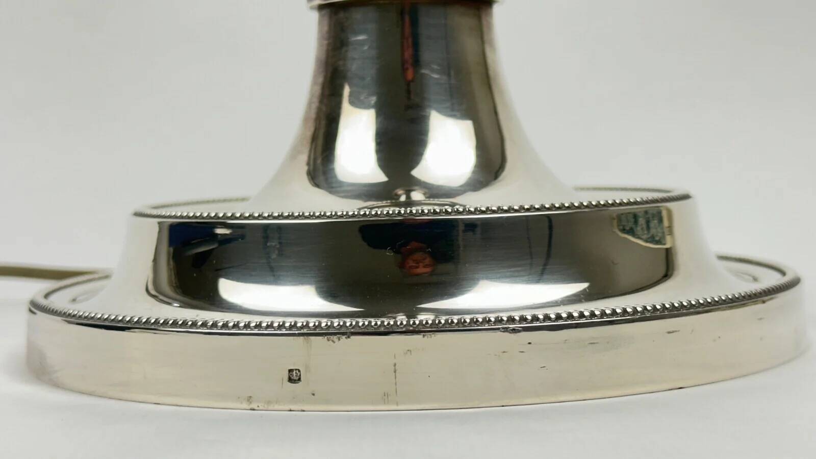 Silver-plated bronze lamp base, candlestick converted into a lamp, H. 53.5 cm