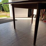 Scandinavian round table