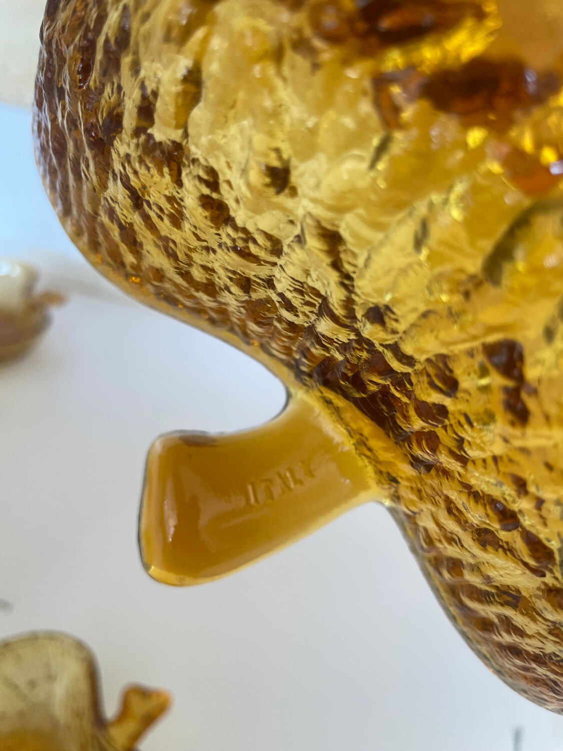 Service à dessert en verre ambré forme pomme fabriqué en Italie