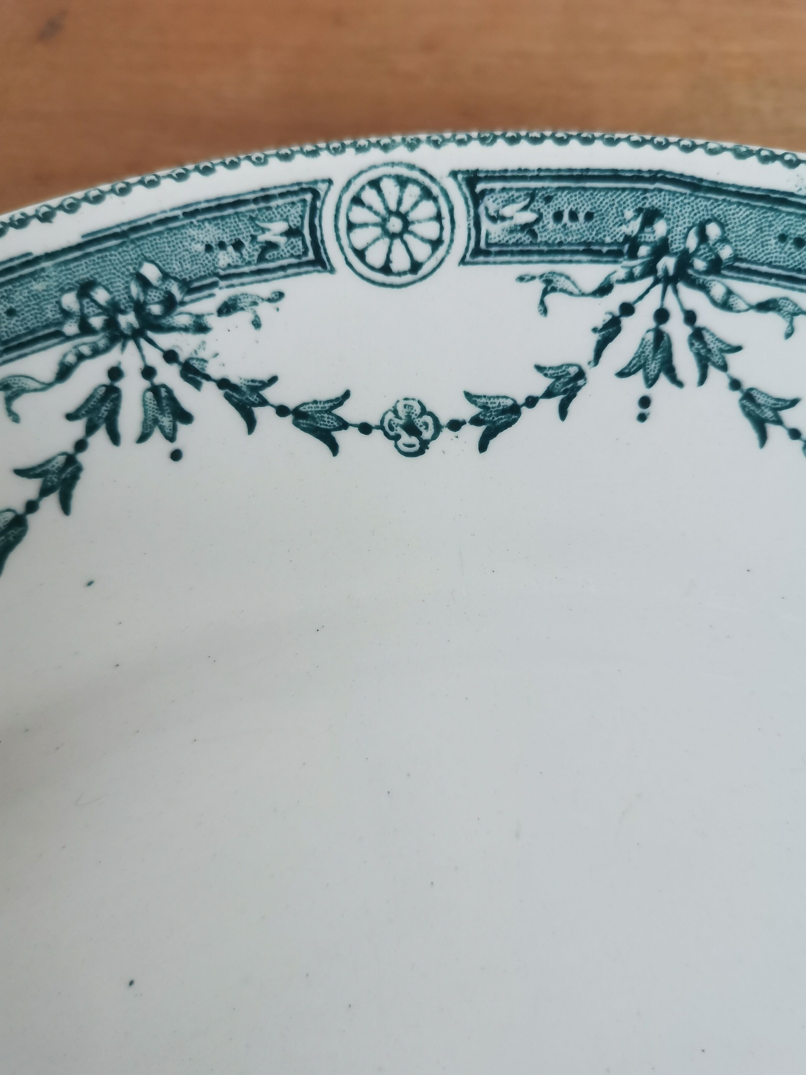 Faience dish Moulin des loups and Hamage