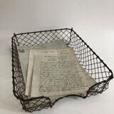 Mail banner, office accessory