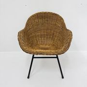Chaise en osier de style mid-century, années 1950.