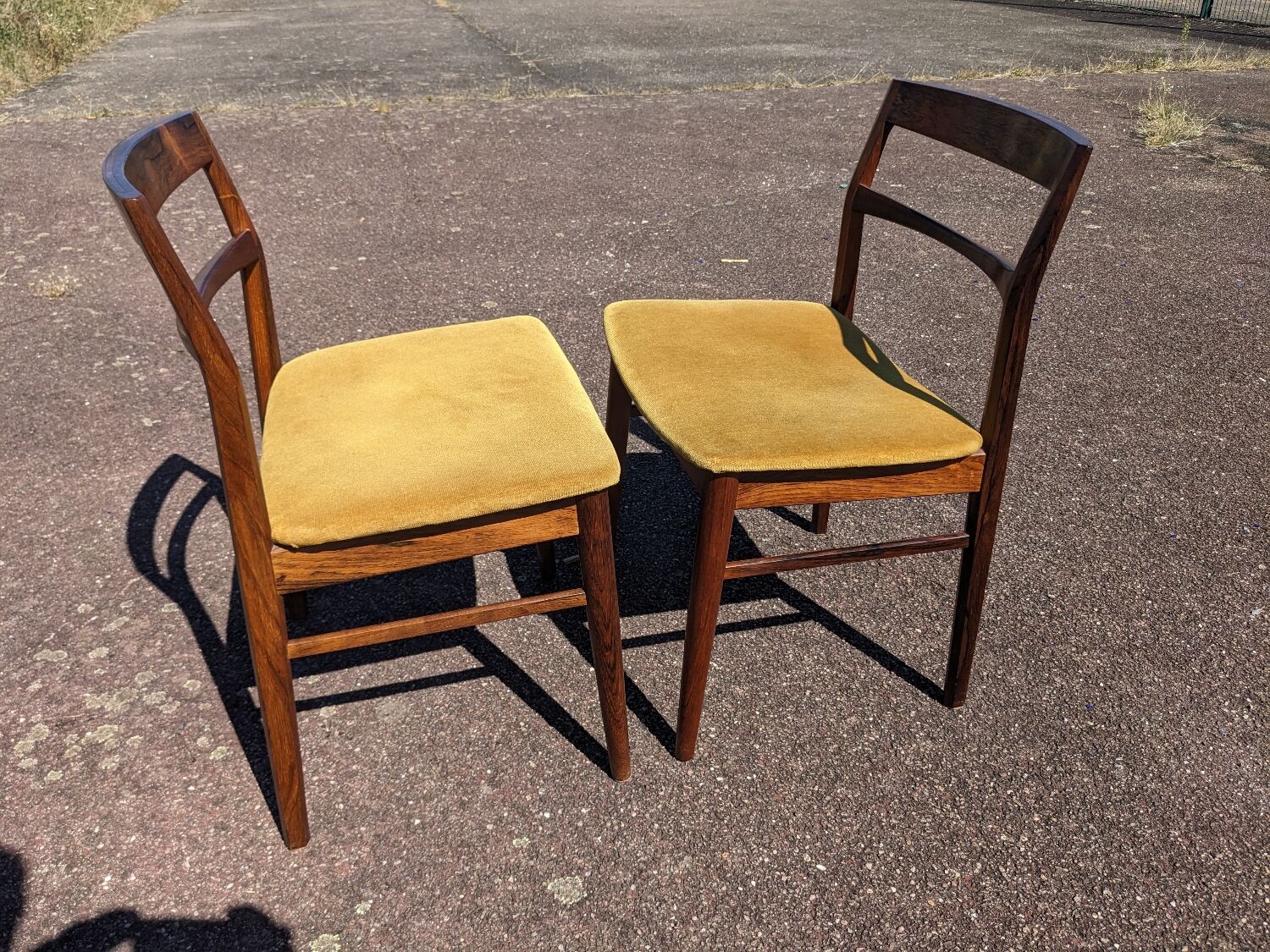 Pair of chairs by Henning Kjaernulf for Mobelfabrik