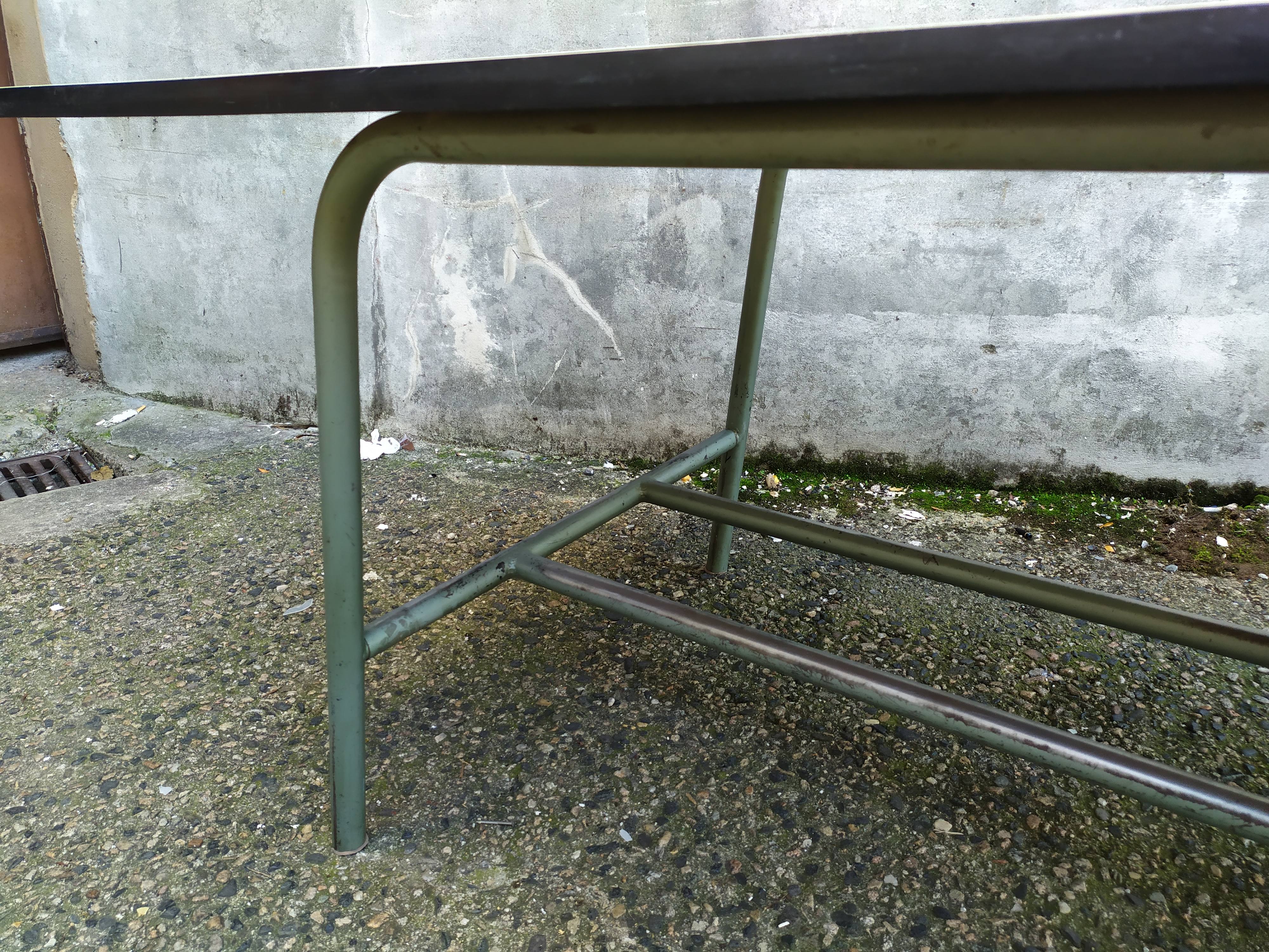 Formica workshop table