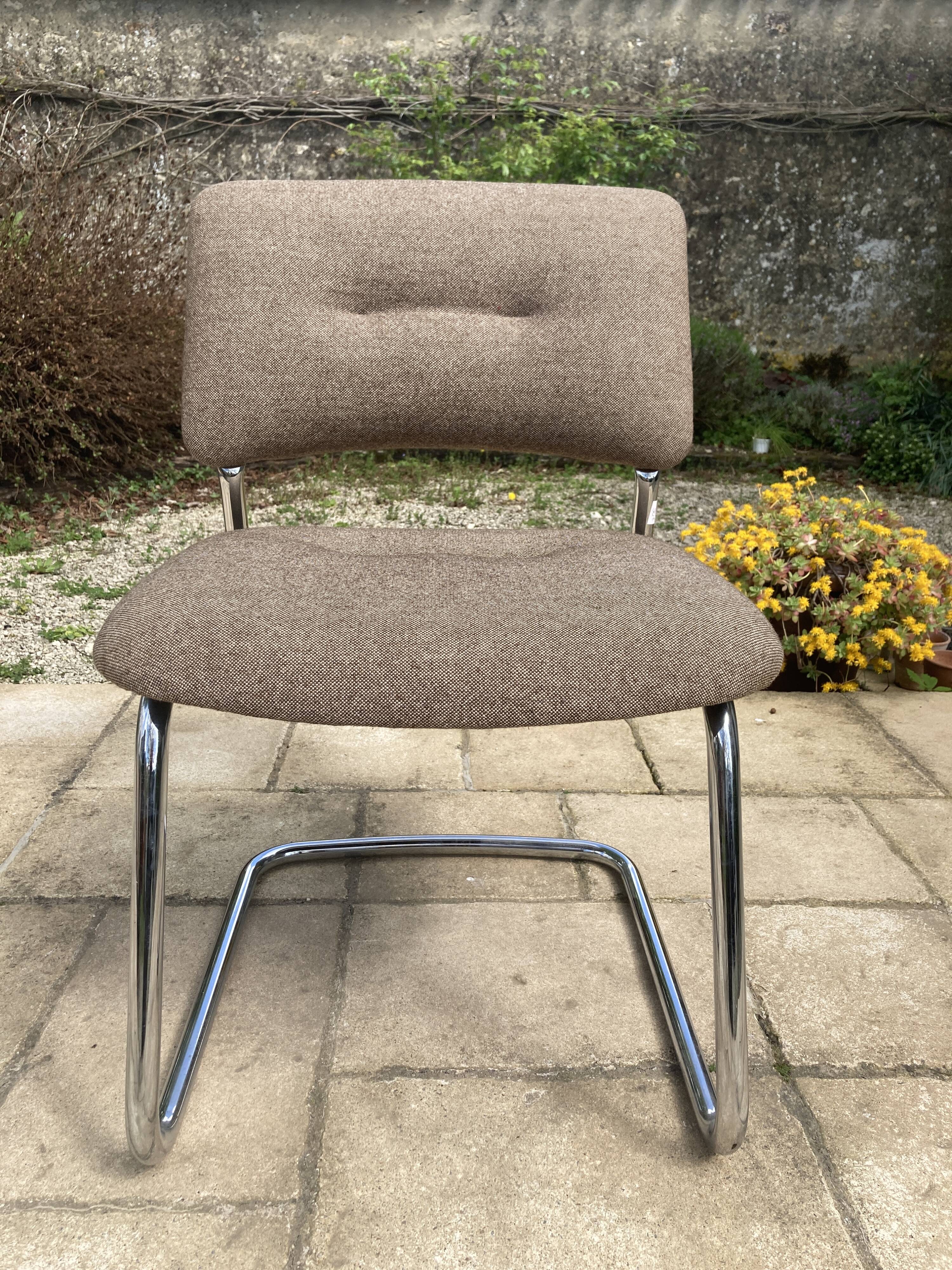 Vintage Strafor chair