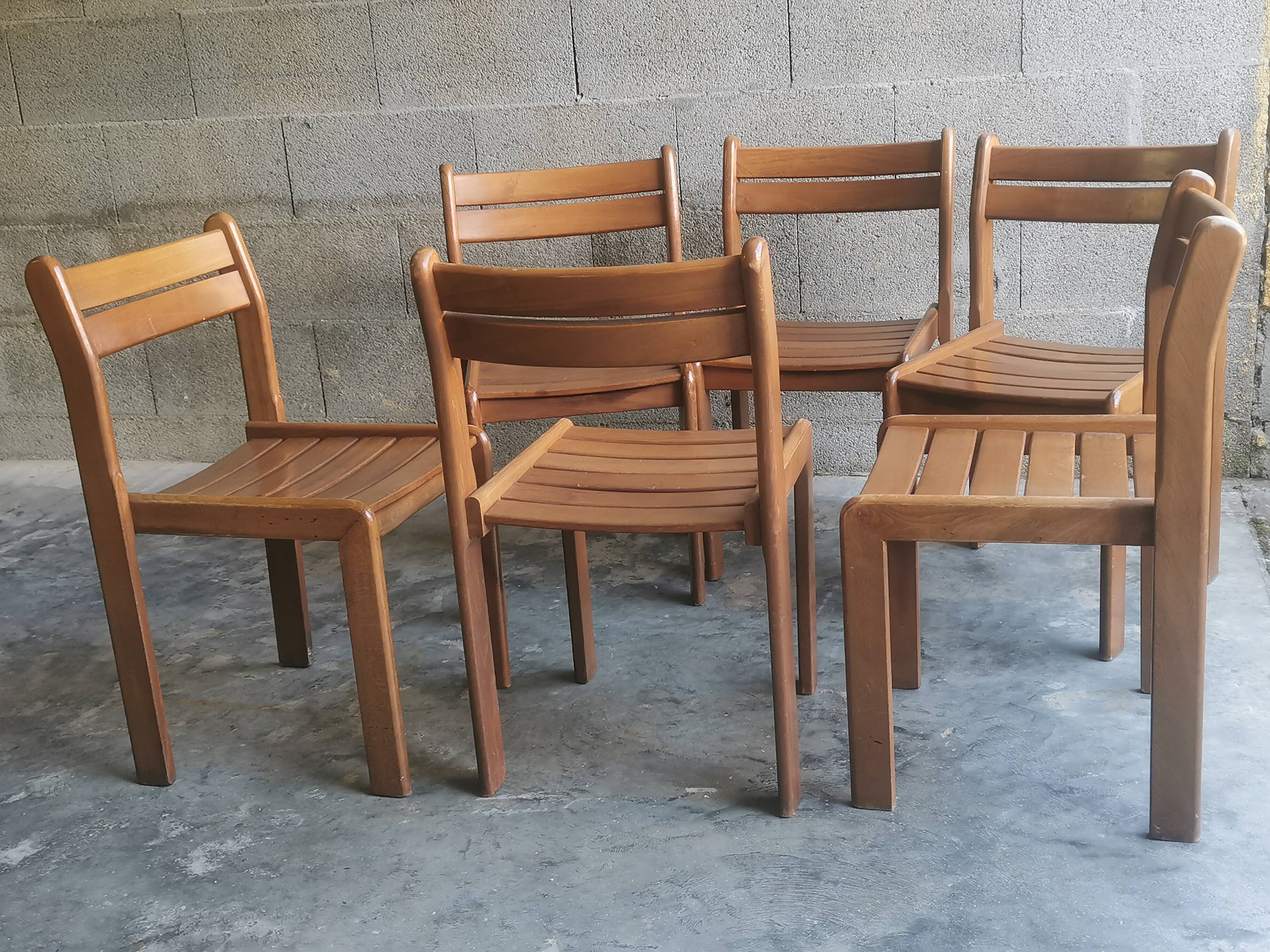 Set of 6 vintage wooden chairs