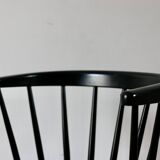 Paire de chaises scandinaves dans le goût de Tapiovaara, 1960