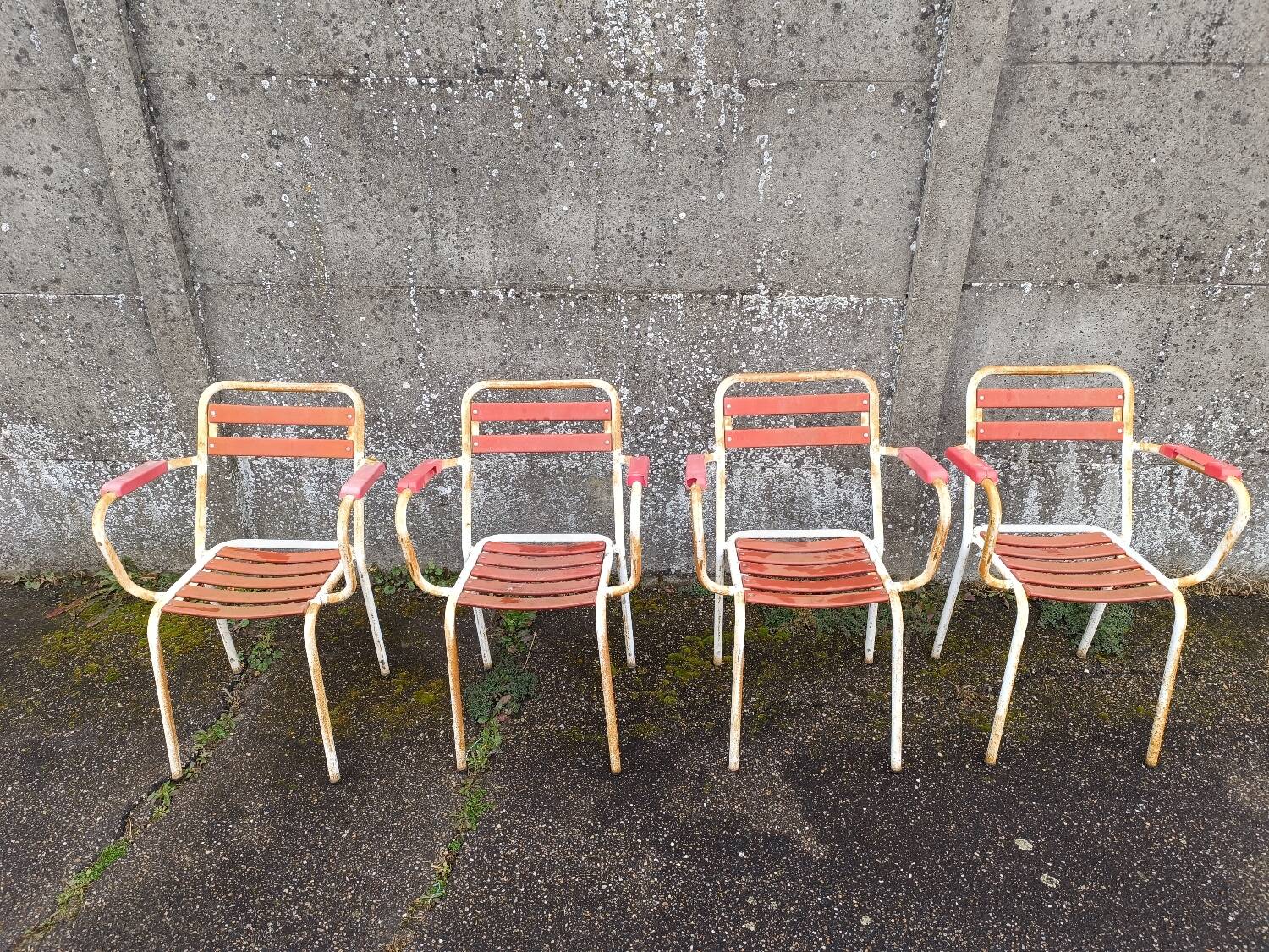 Salon de jardin métal / table bistrot et fauteuil