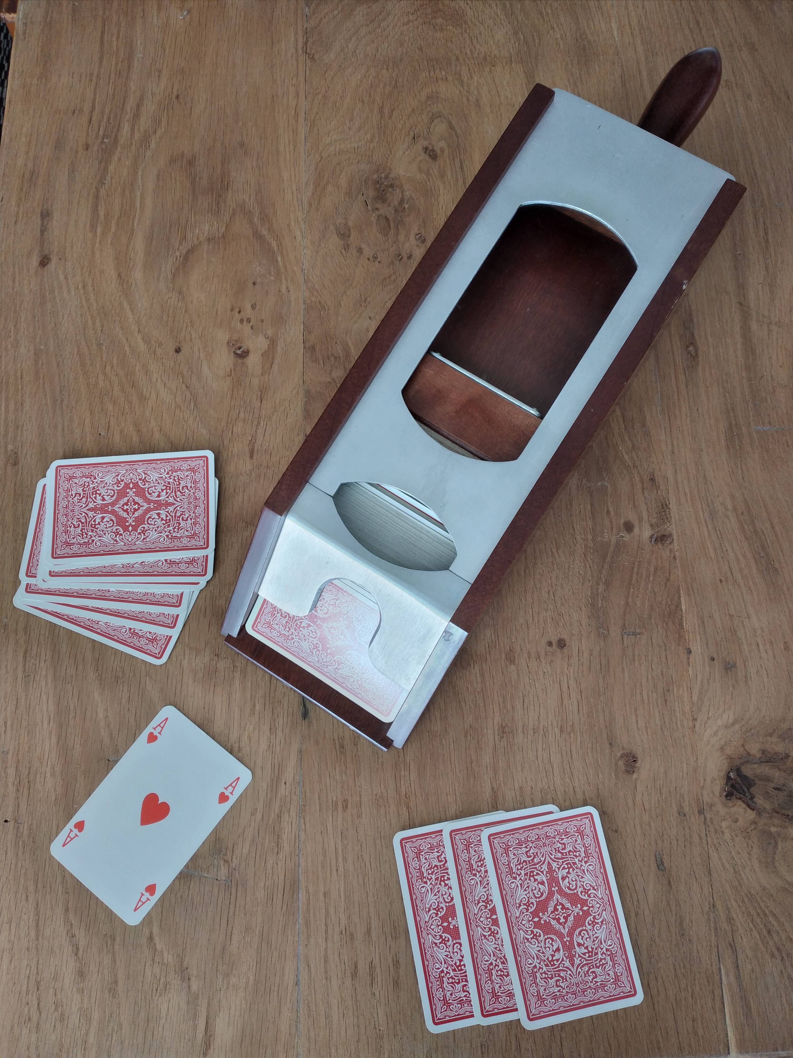 Mahogany croupier's shoe