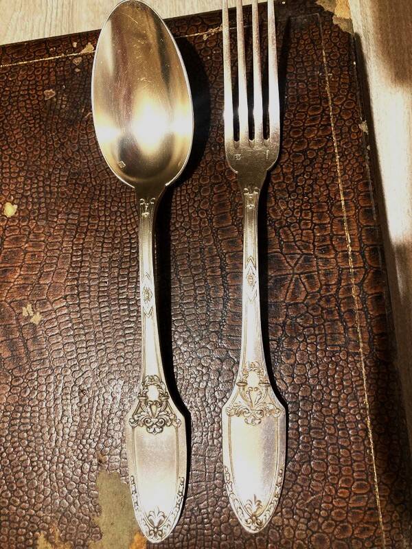 Boulenger 23-piece cutlery set with silver hallmark 84 gr