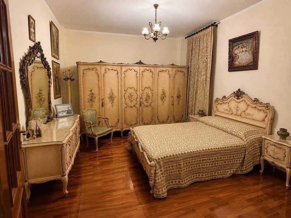 Venetian Style Bedroom Suite, Italy, Mid-20th Century