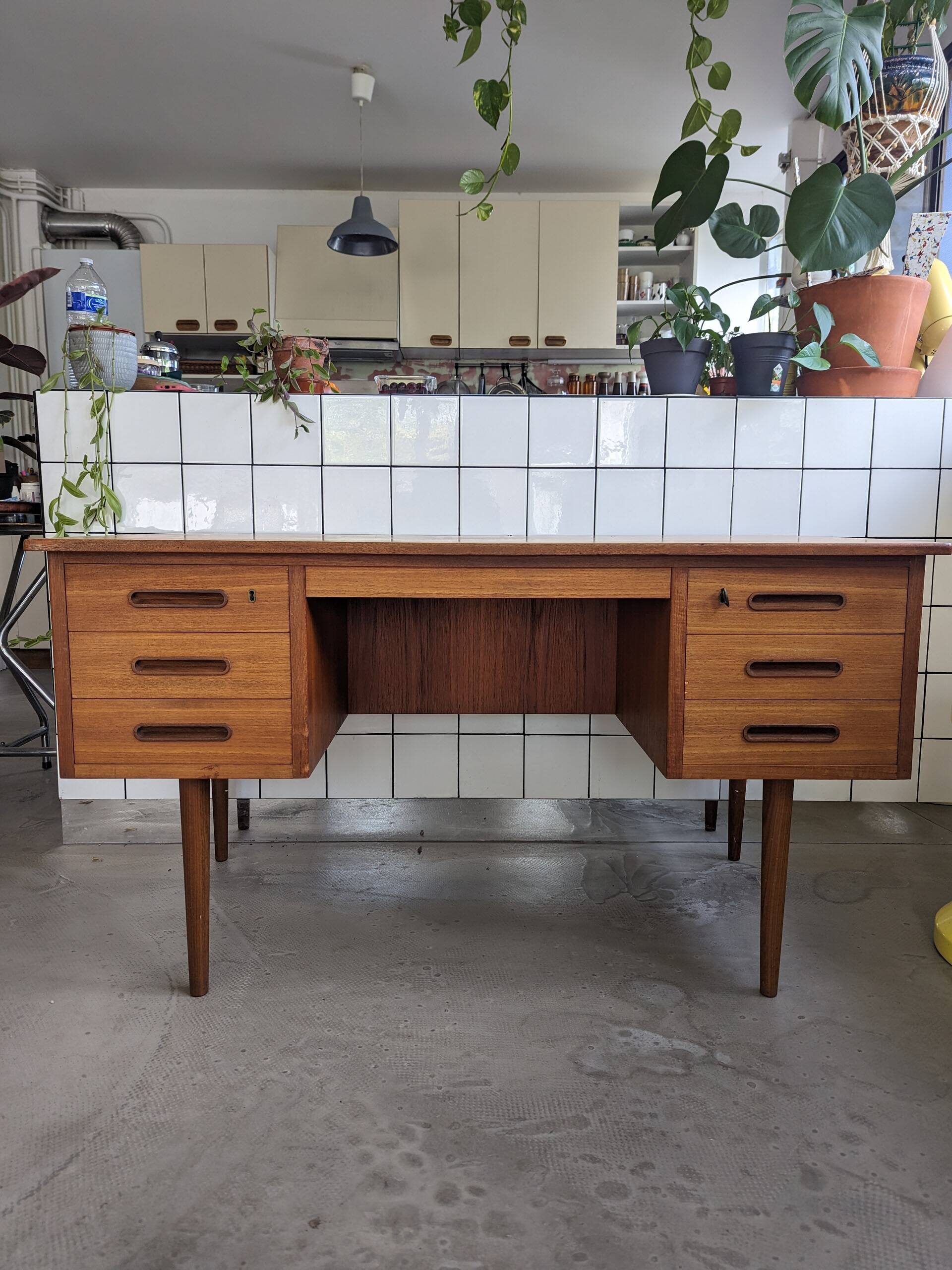 Scandinavian 'double-sided' desk