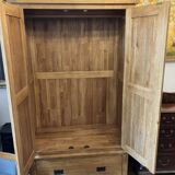 Armoire en Chêne Massif