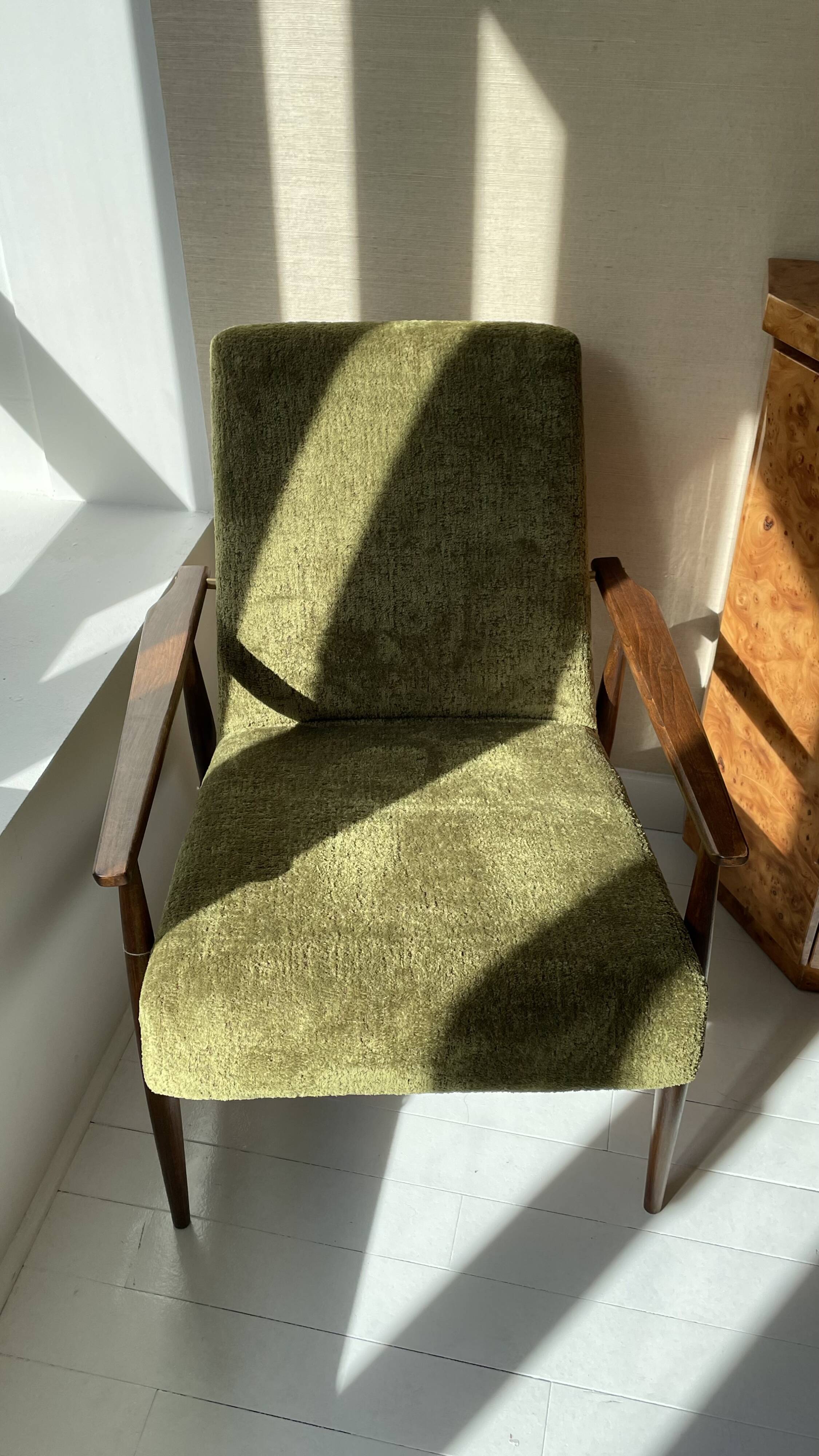 1970s green velvet armchair
