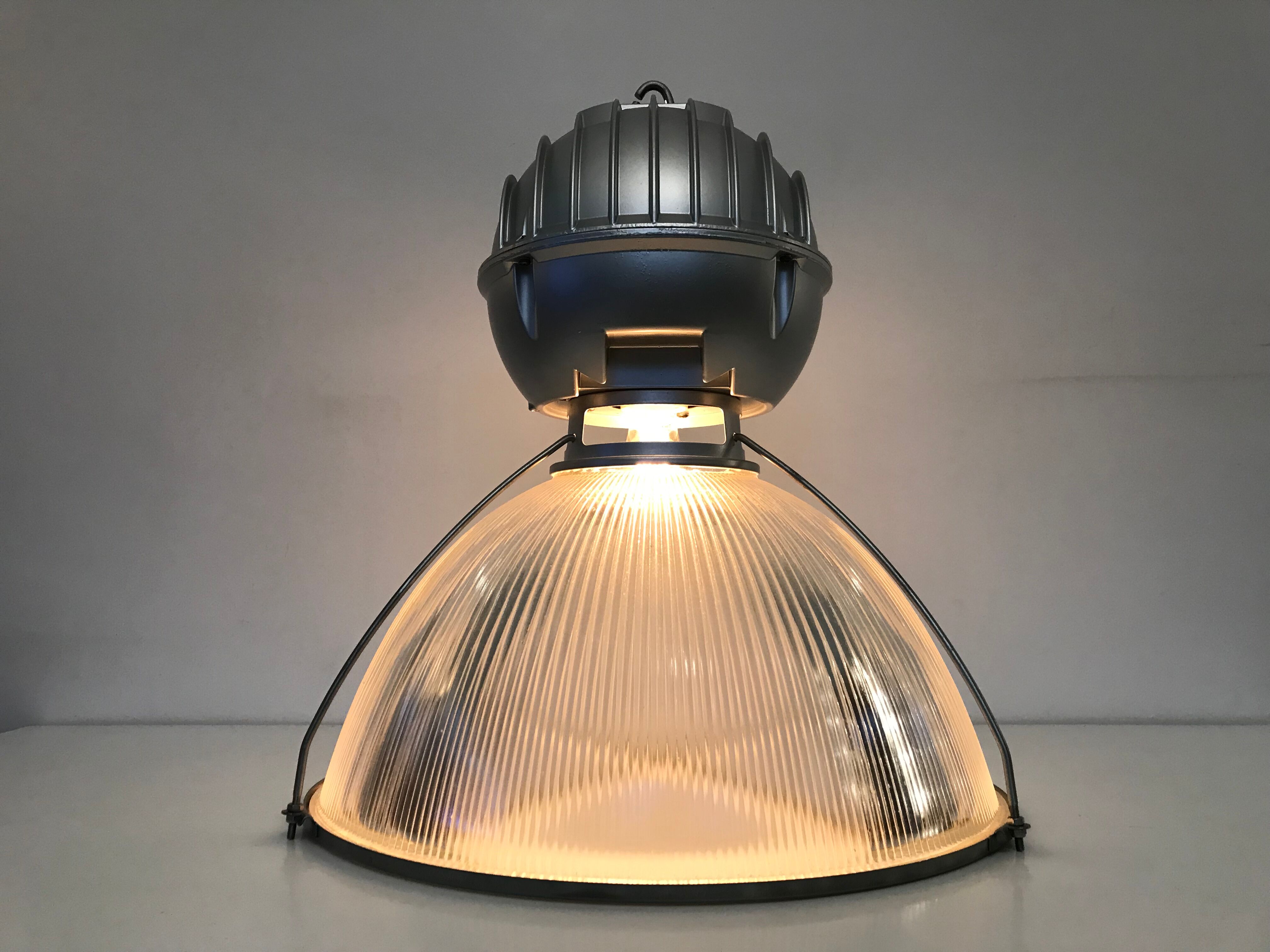 Suspension lamp holophane gray prismatic glass