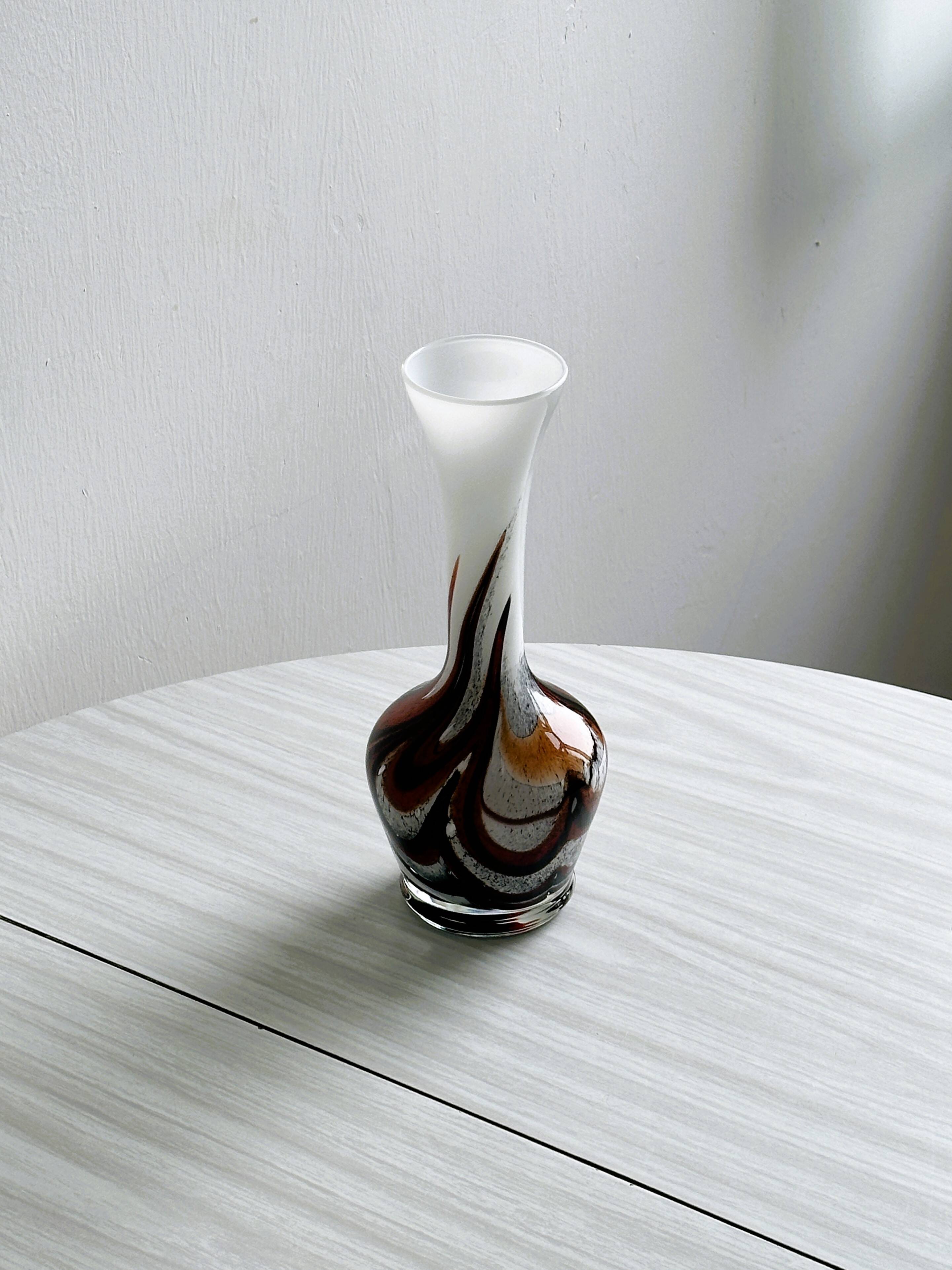 Opaline glass vase.
