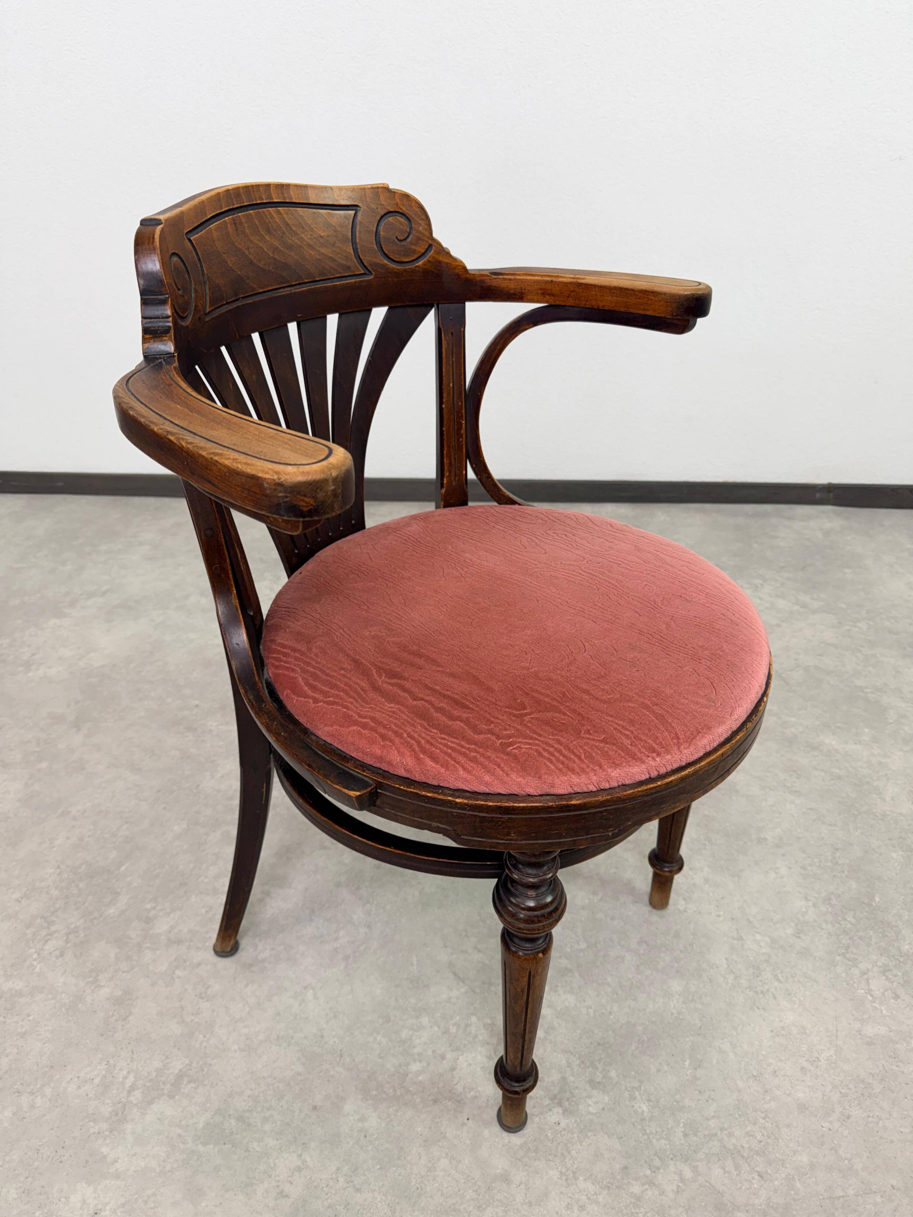 Chaise de bureau n° 23 de Gebrüder Thonet