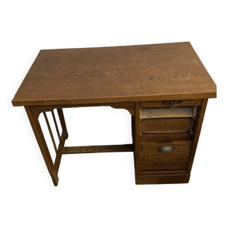 oak children's secretary