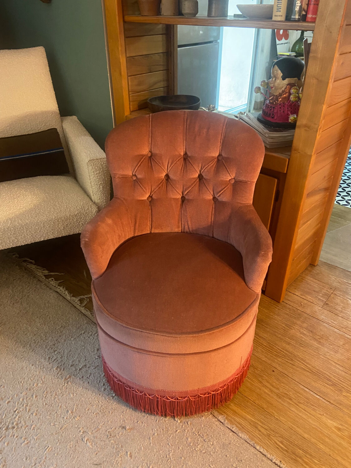 Vintage toad armchair