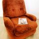 Fauteuil vintage en velours brique