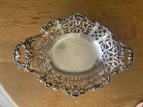 Corbeille en argent sterling ajouré – Howard & Co, New York, vers 1890