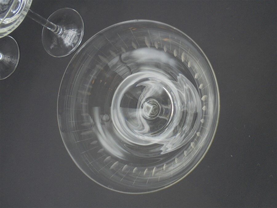 Set of 4 champagne glasses