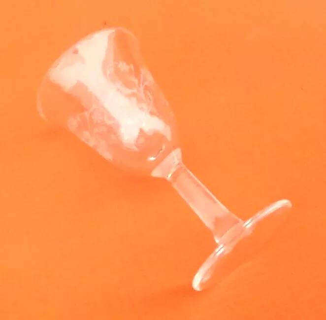 1970s 6 engraved "Tulip" glasses