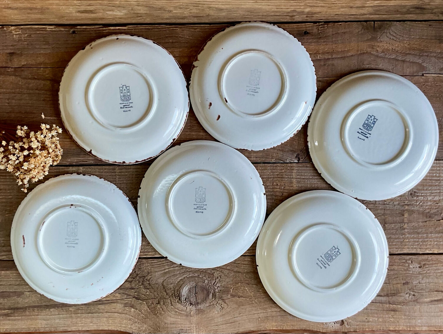 6 vintage Gien plates