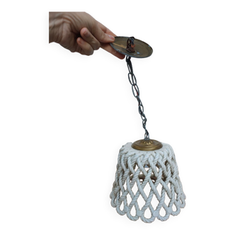 White ceramic pendant lamp